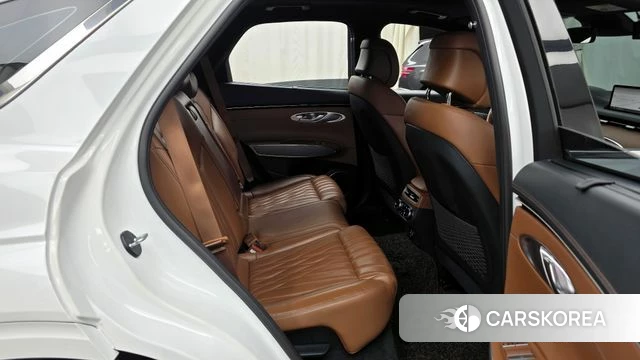 Genesis GV70 2021 Белый из Кореи, фото 3