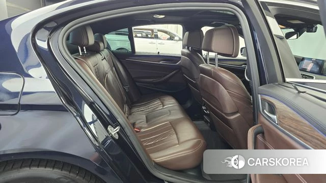 BMW 5 Series (G30) 2019 Черный из Кореи, фото 3