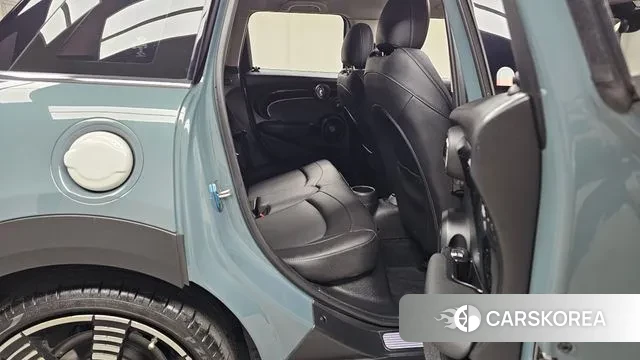 Mini Cooper S 2023 Зеленый из Кореи, фото 3