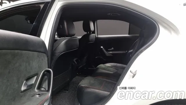 Mercedes-Benz A-Class W177 2020 Белый из Кореи, фото 3