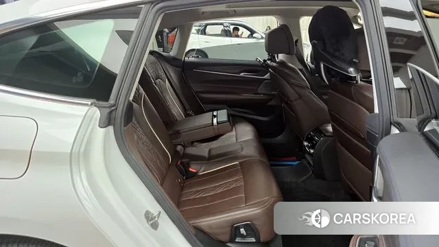 BMW 6 Series GT (G32) 2020 Белый из Кореи, фото 3