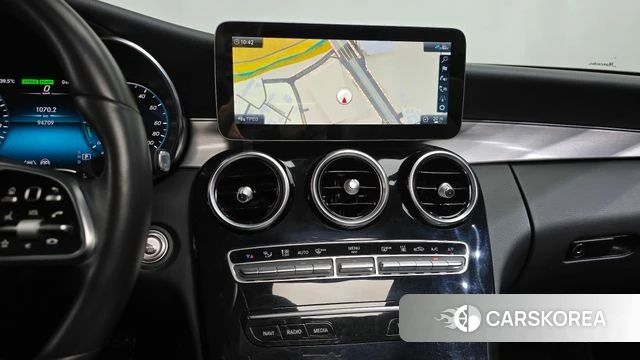 Mercedes-Benz C-Class W205 2020 Белый из Кореи, фото 3