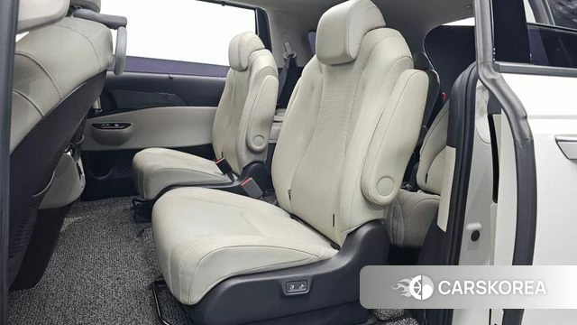 Kia Carnival 4th generation 2022 Белый из Кореи, фото 3