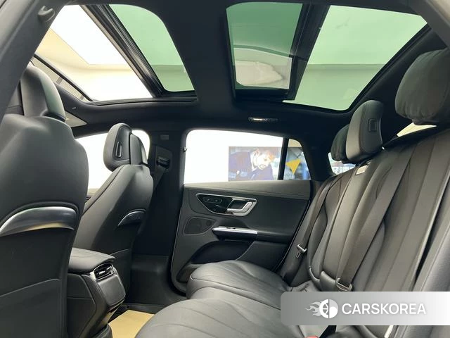 Mercedes-Benz EQE 2024 Белый из Китая, фото 3