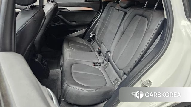 BMW X1 (F48) 2020 Белый из Кореи, фото 3