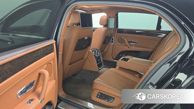 Bentley Flying Spur 2nd Generation 2018 Черный из Кореи, фото 3