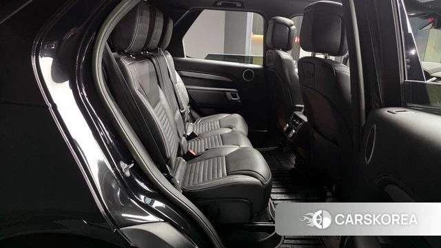Land Rover Discovery 5 2023 Черный из Кореи, фото 3