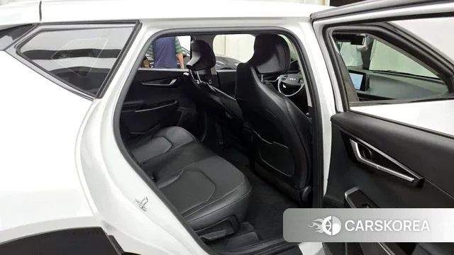 Kia EV6 2021 Белый из Кореи, фото 3