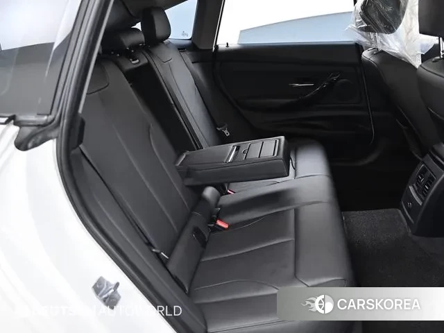 BMW 3 Series GT (F34) 2018 Белый из Кореи, фото 3