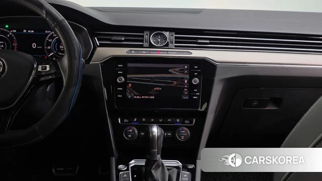 Volkswagen Arteon 2019 Белый из Кореи, фото 3