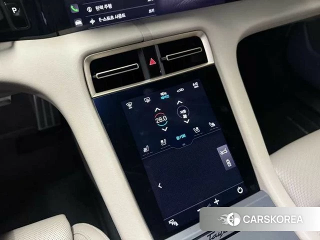 Porsche Taycan 2022 Белый из Кореи, фото 3