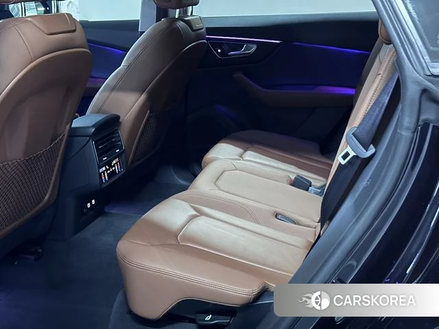 Audi Q8 2021 Черный из Китая, фото 3