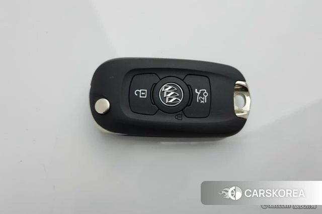 Buick Weilang 2022 Белый из Китая, фото 3