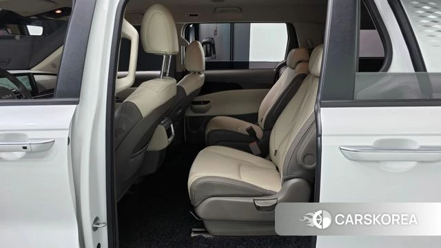 Kia Carnival 4th generation 2022 Белый из Кореи, фото 3