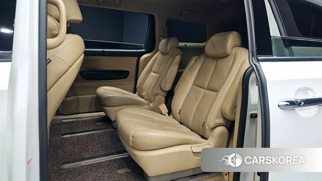 Kia The New Carnival 2018 Белый из Кореи, фото 3