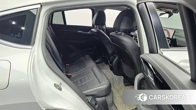 BMW X4 (G02) 2021 Белый из Кореи, фото 3