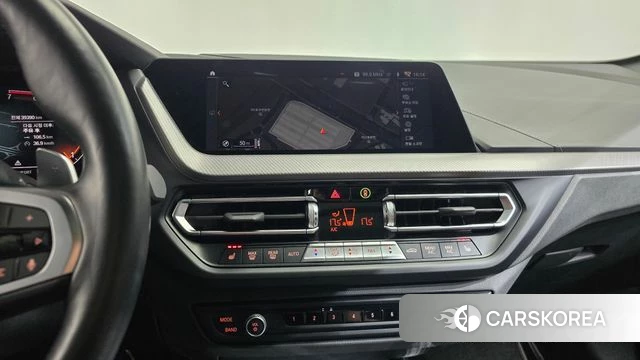 BMW 1 Series (F40) 2023 Синий из Кореи, фото 3