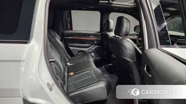 Jeep Grand Cherokee 2022 Белый из Кореи, фото 3