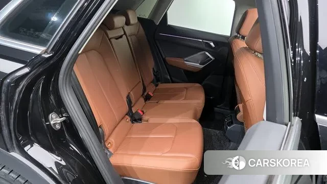 Audi Q3 (F3) 2020 Черный из Кореи, фото 3