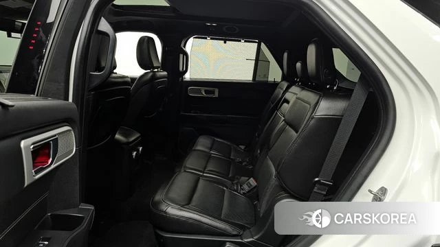 Ford Explorer 6th Generation 2019 Белый из Кореи, фото 3