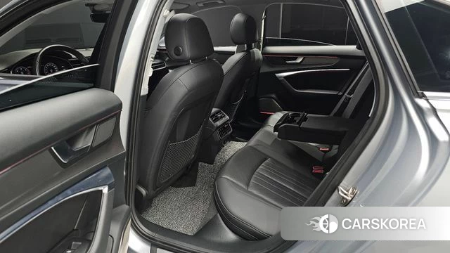 Audi A6 (C8) 2020 Серебристо-серый из Кореи, фото 3