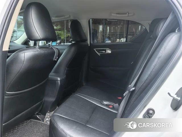 Lexus CT 2021 Белый из Китая, фото 3
