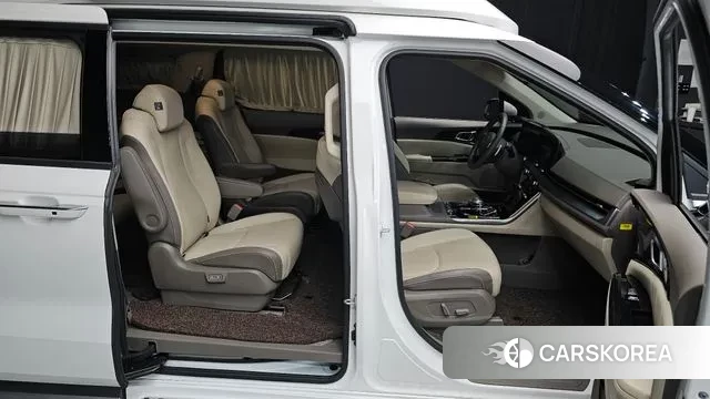 Kia Carnival 4th generation 2021 Белый из Кореи, фото 3