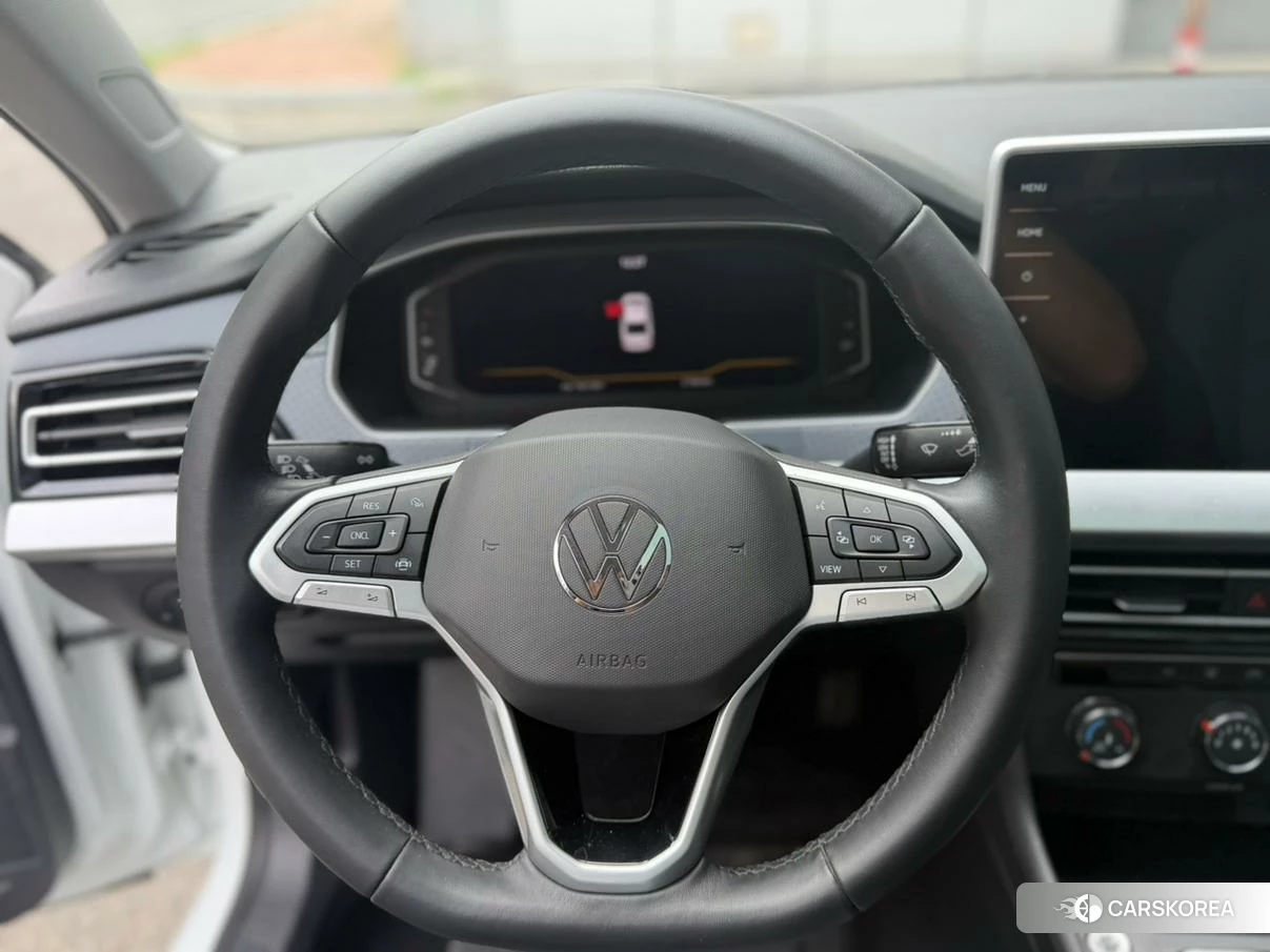 Volkswagen Lavida 2023 Белый из Китая, фото 3