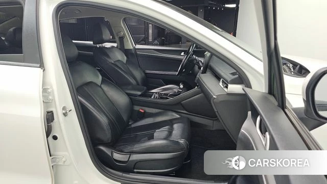 Kia K5 3rd generation 2020 Белый из Кореи, фото 3