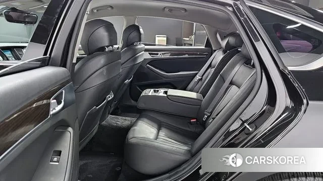 Genesis G80 2018 Черный из Кореи, фото 3