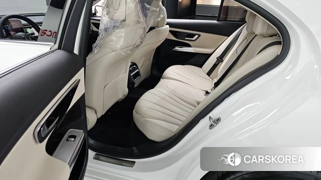 Mercedes-Benz E-Class W214 2025 Белый из Кореи, фото 3