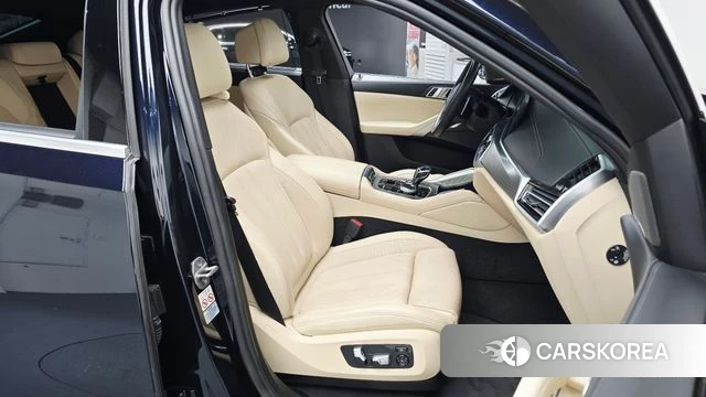 BMW X6 (G06) 2021 Черный из Кореи, фото 3