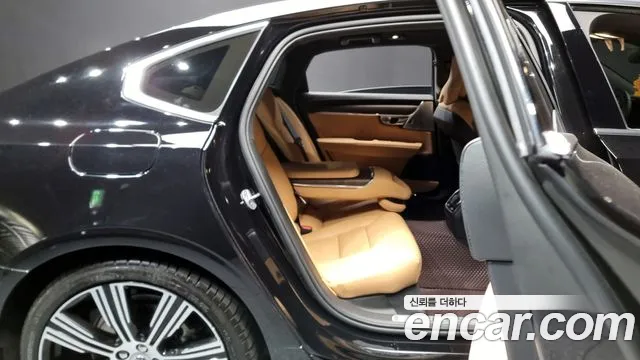 Volvo S90 2024 Черный из Кореи, фото 3