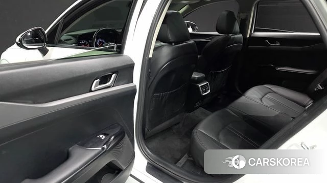 Kia K5 3rd generation 2022 Белый из Кореи, фото 3