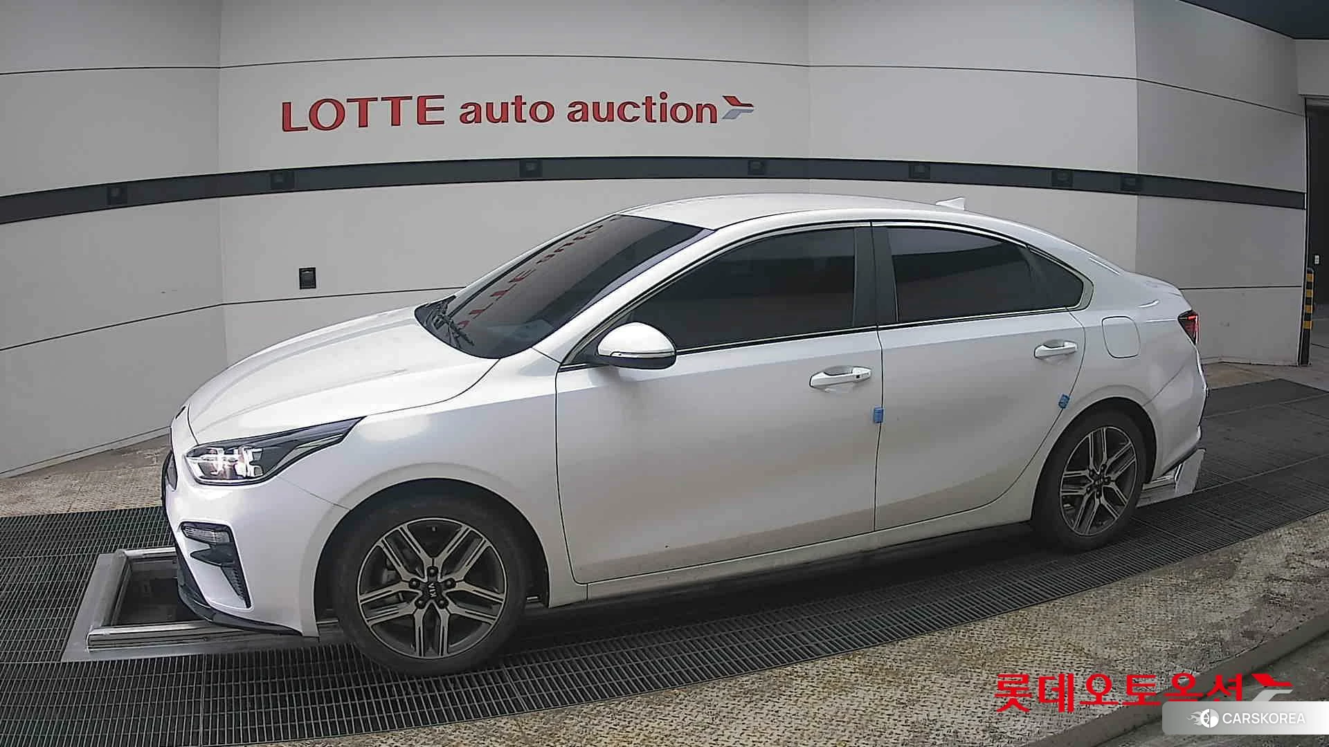 Kia K3 2019 Белый из Кореи, фото 3