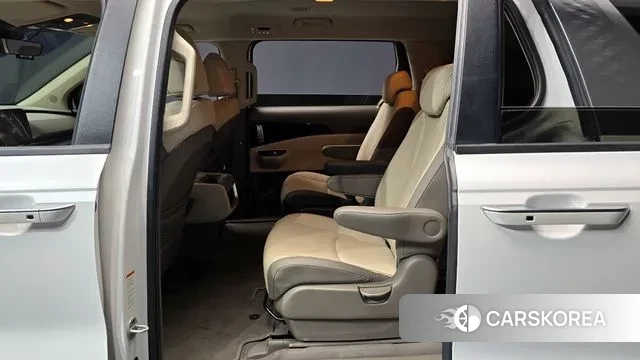 Kia Carnival 4th generation 2022 Белый из Кореи, фото 3