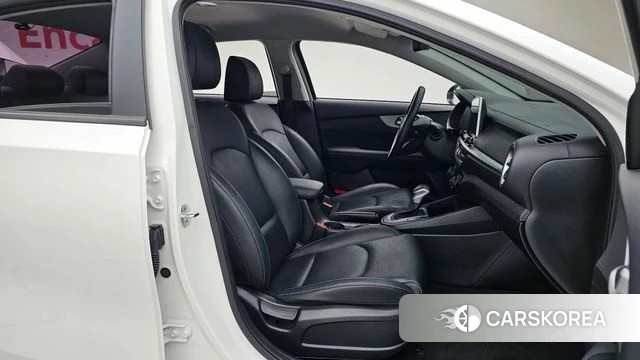Kia Come New K3 2020 Белый из Кореи, фото 3