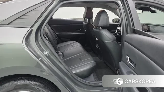 Hyundai Avante (CN7) 2022 Цвет тростника из Кореи, фото 3