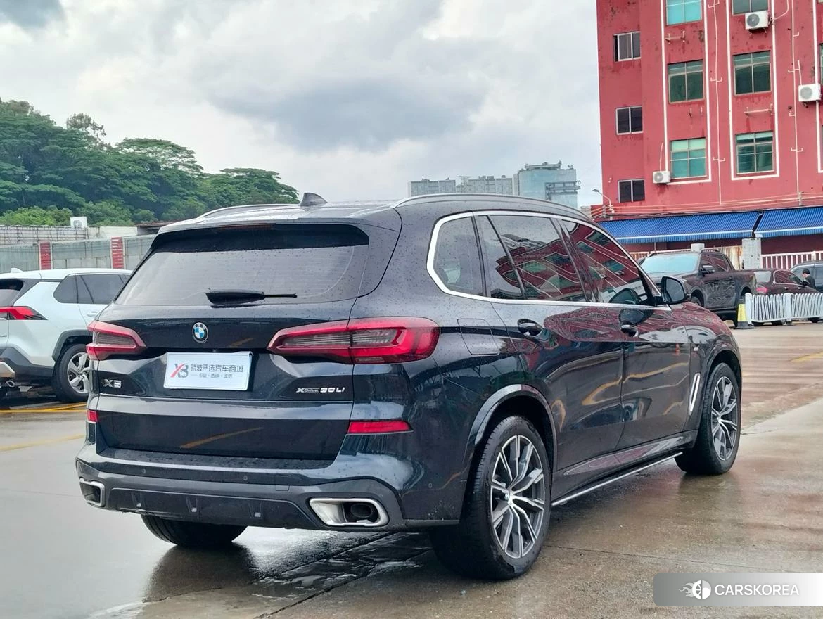 BMW X5 2022 Черный из Китая, фото 3