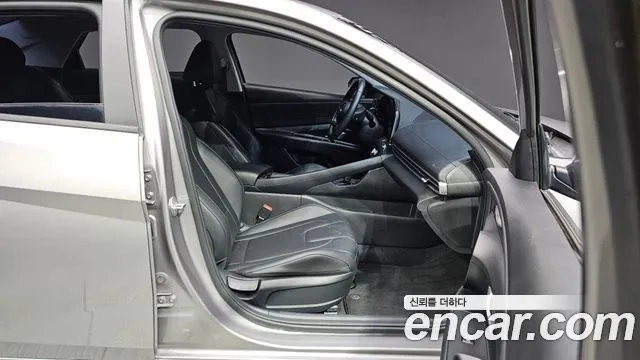 Hyundai Avante Hybrid (CN7) 2021 Серебристо-серый из Кореи, фото 3