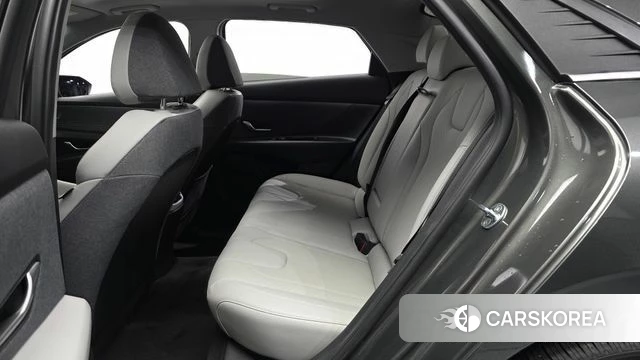 Hyundai Avante (CN7) 2023 Серый из Кореи, фото 3