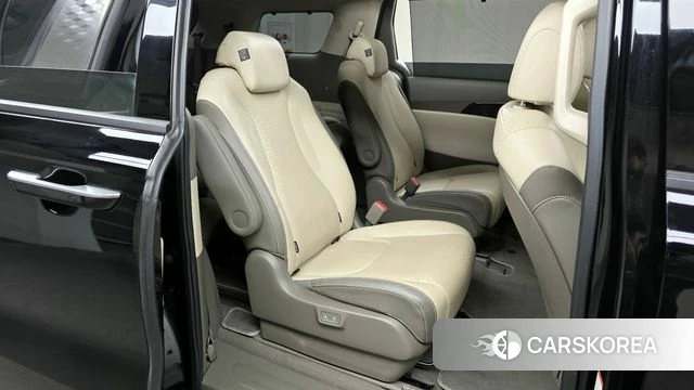Kia Carnival 4th generation 2022 Черный из Кореи, фото 3