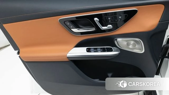 Mercedes-Benz GLC-Class X254 2025 Белый из Кореи, фото 3