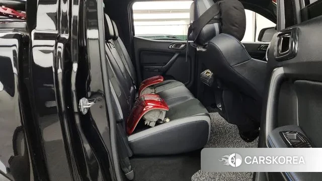 Ford Ranger 3rd Generation 2022 Черный из Кореи, фото 3