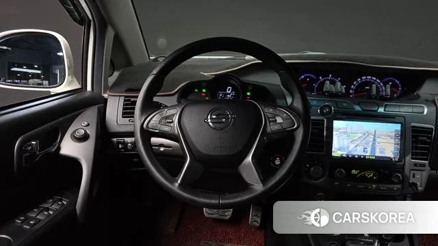 Ssangyong Korando Turismo 2018 Белый из Кореи, фото 3