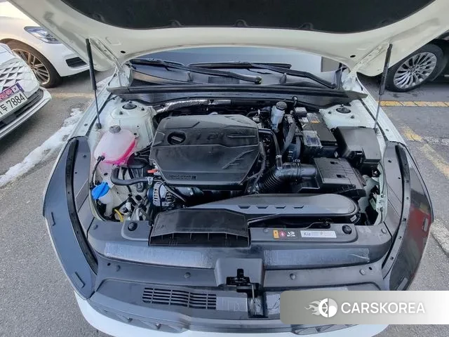 Kia K5 3rd generation 2023 Белый из Кореи, фото 3