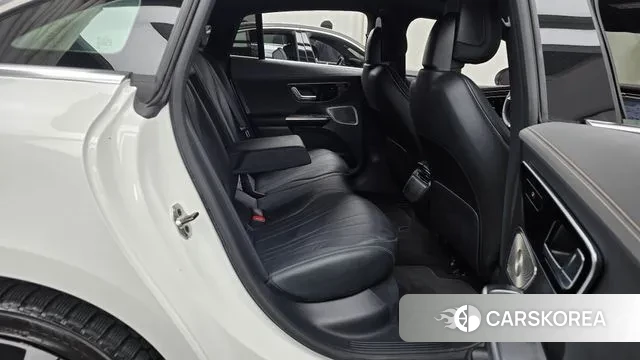 Mercedes-Benz EQE V295 2022 Белый из Кореи, фото 3