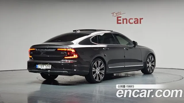 Volvo S90 2022 Серый из Кореи, фото 3