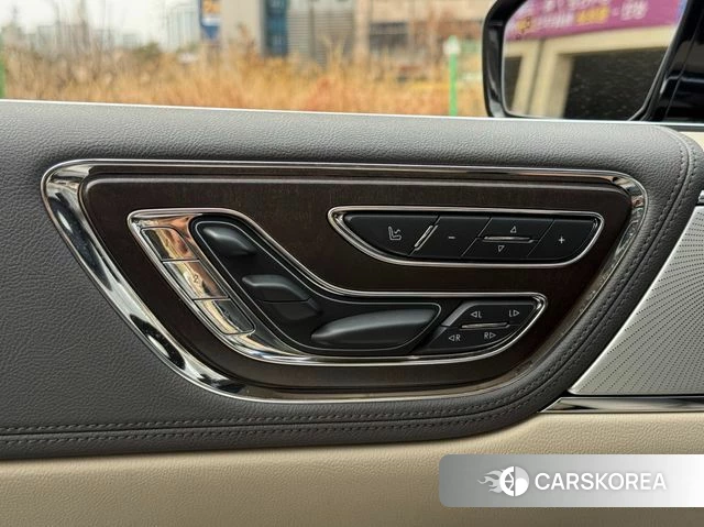 Lincoln Continental 10th Generation 2019 Черный из Кореи, фото 3