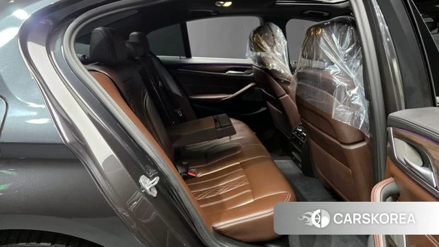 BMW 5 Series (G30) 2020 Серый из Кореи, фото 3